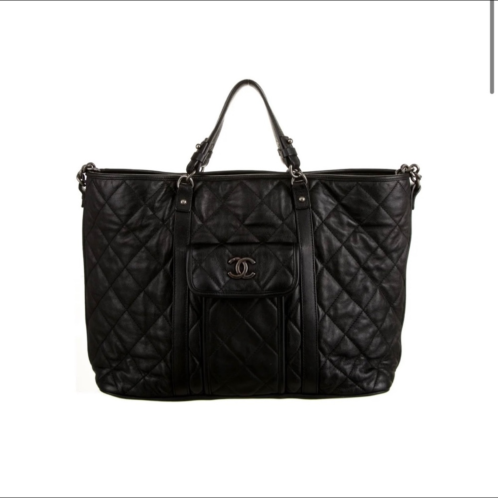 Black quilted leather Large Chanel shopping Tote